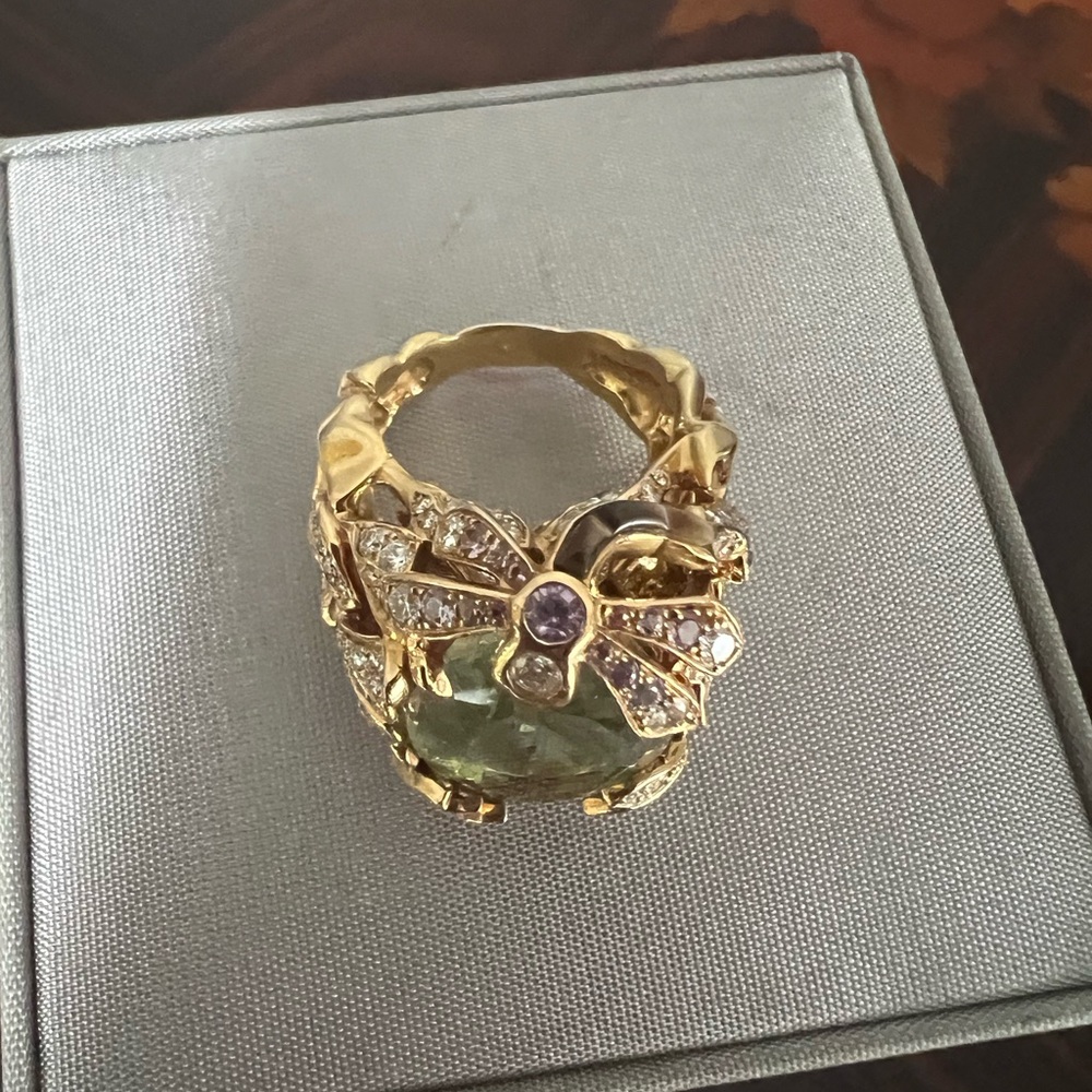 Authentic Christian Dior beautiful ring in size 5.25, in excellent condition - Picture 3 of 15